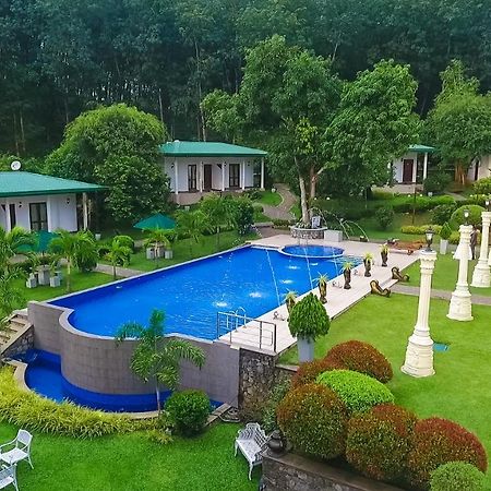 Seethawaka Regency Ависсавелла Экстерьер фото
